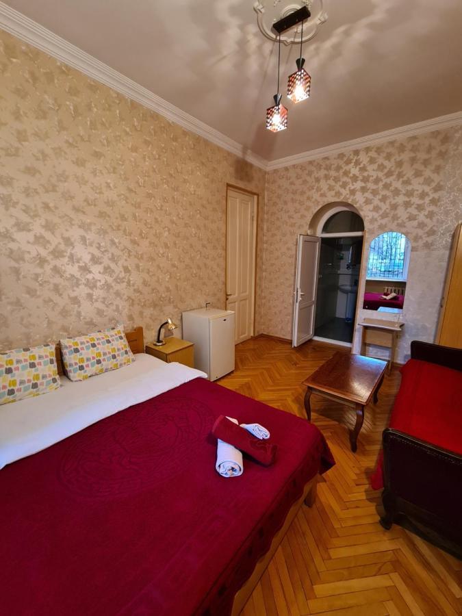Hotel Bu Tbilisi Bagian luar foto